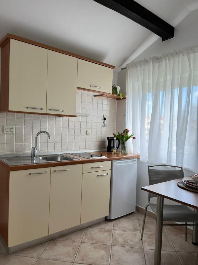 Apartments Marinovic Brzac Exterior photo